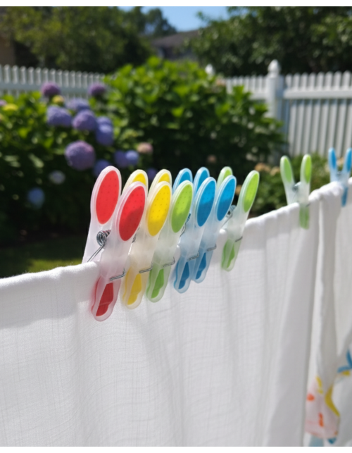 Pinces à linge en plastique...