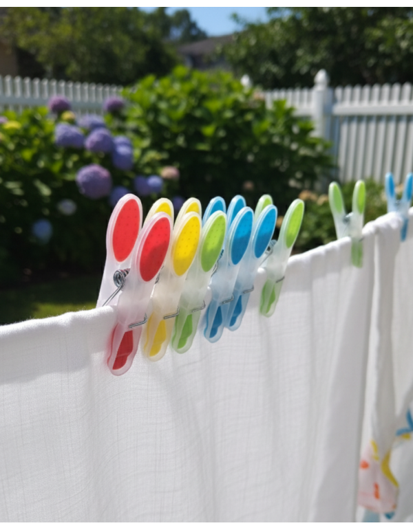 Pinces à linge en plastique bicolores